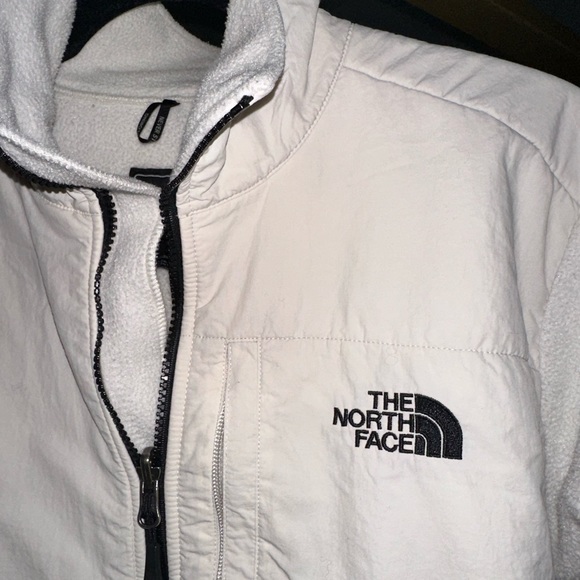 The North Face White Jacket - Picture 2 of 3